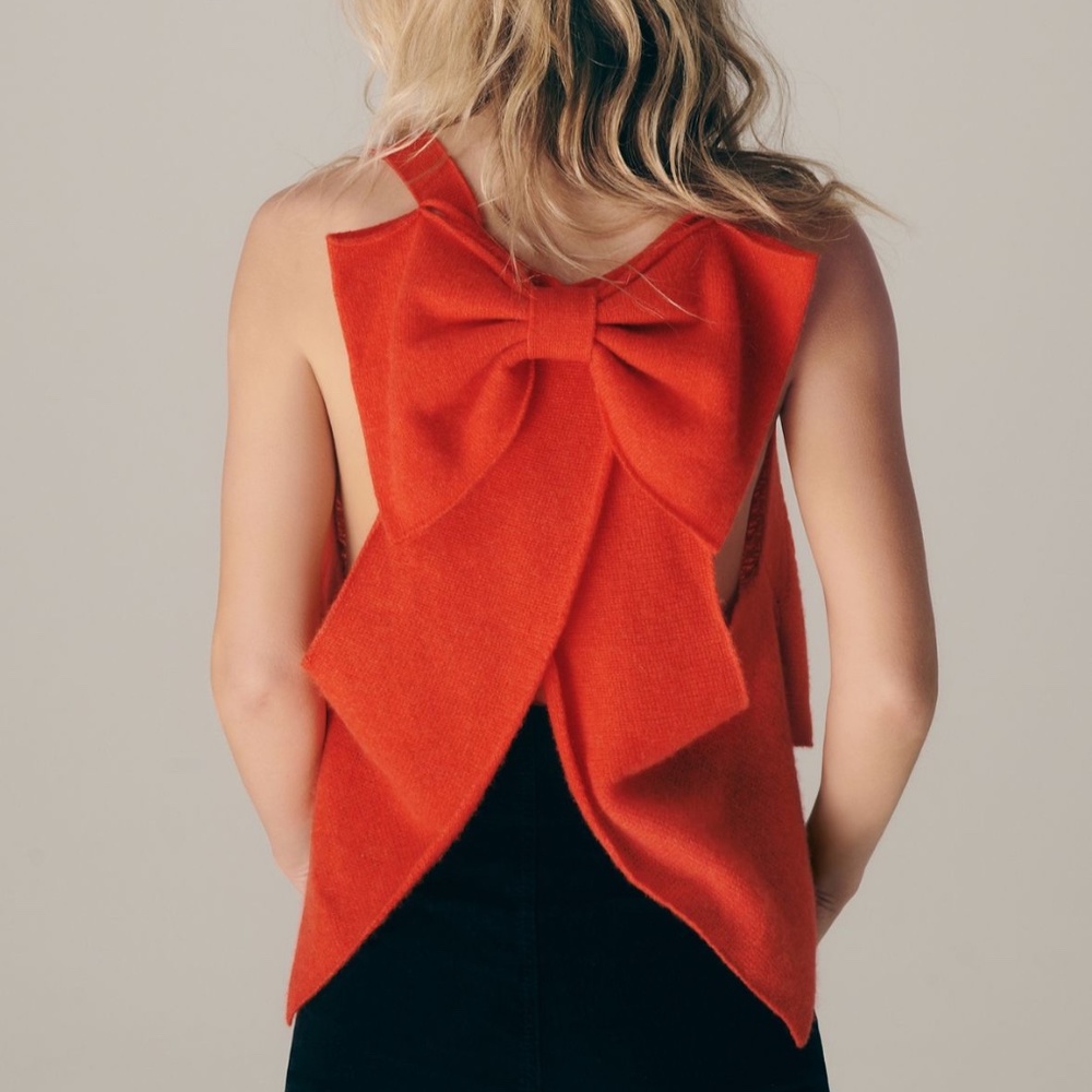 Bow Cashmere Top